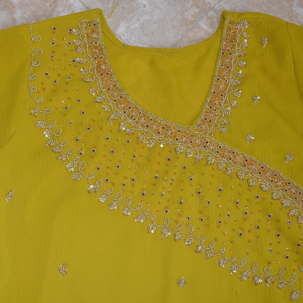 NEW FANCY STITCHED GREEN SALWAR KAMEEZ EMBROIDERY + FREE GIFT